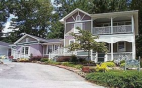 The Garden Walk Bed & Breakfast Inn Lookout Mountain Ga